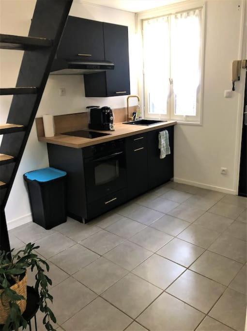 Appartement 2Pieces Centre Ville Historique Бурж Екстериор снимка